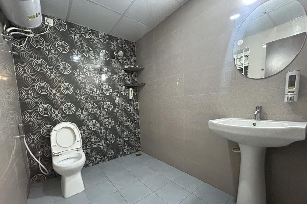 Yahweh Suites Bangalore Bagian luar foto